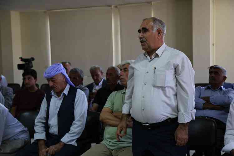 Çınar Belediyesi Başkanı Kaya Muhtarla Bir Araya Geldi 
